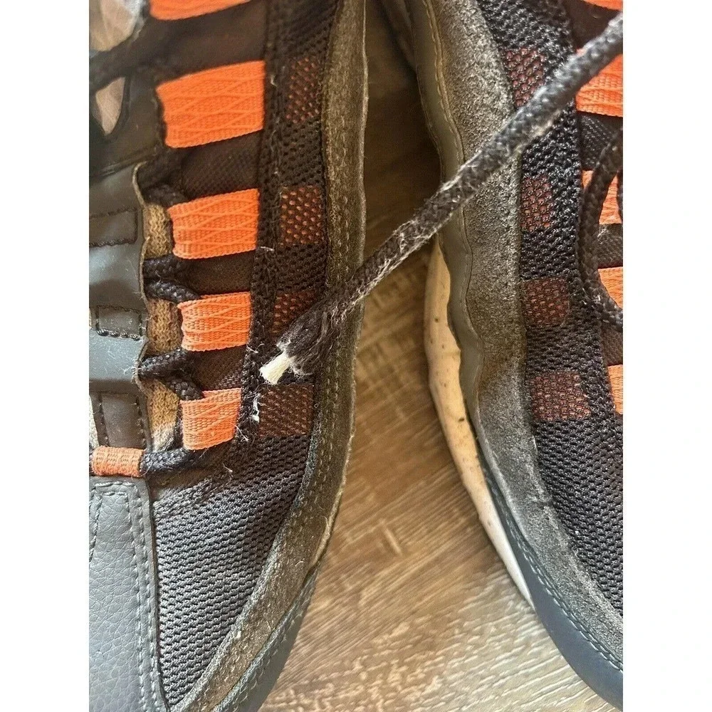 Nike Air Max 95 Black Speckled Men's Size 10 White/Orange/Gray.